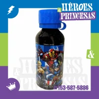 Botella de aluminio con diseño inspirado en superhéroes, producto infantil de Héroes y Princesas Lanús.