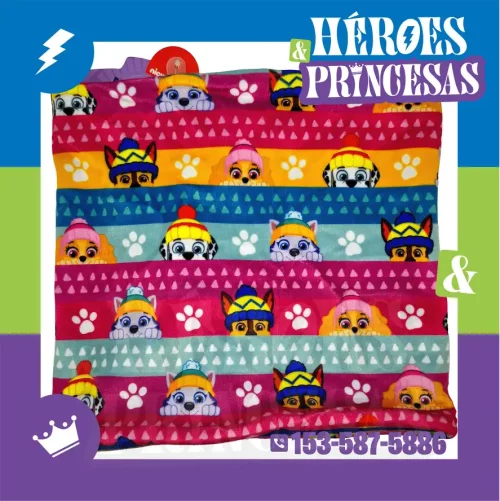 cuello_infantil_paw_patrol_con_personajes_y_gorros_de_invierno_franjas_colores_y_huellas_blancas_en_lanus_buenos_aires_argentina