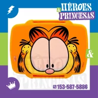 lunchbox_tupper_infantil_garfield_con_diseño_naranja_personaje_clásico_sobre_fondo_colorido_en_lanus_zona_sur_buenos_aires_argentina