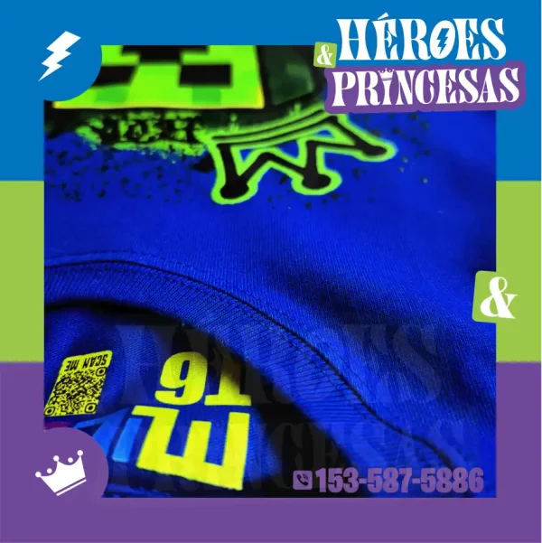 Remera infantil manga larga con diseño Creeper inspirada en Minecraft, marca micoco de Héroes y Princesas