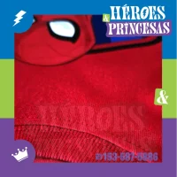 Remera infantil de mangas largas roja con diseño de Spidey, marca micoco de Héroes y Princesas Argentina